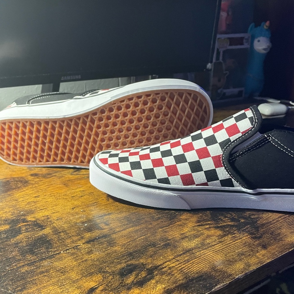 Vans brand new never worn size 12 black white and red